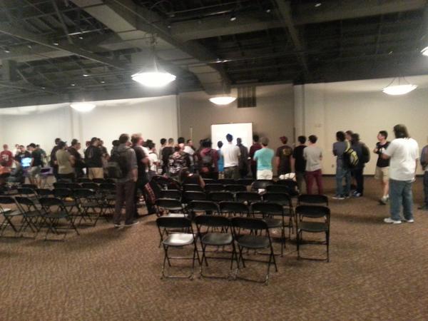 norcalss's tweet photo. This was the crowd for tekken 4 today at #norcalss. Tomorrow will be amazing. http://t.co/ar1IOGp2Xp