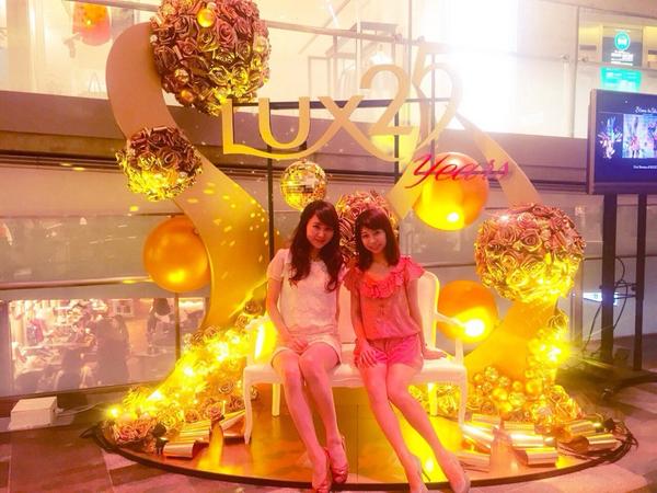 mikuhirata's tweet photo. #LUX25 まりえちゃんとらっくす♥️ http://t.co/FMKx5Dwy4H