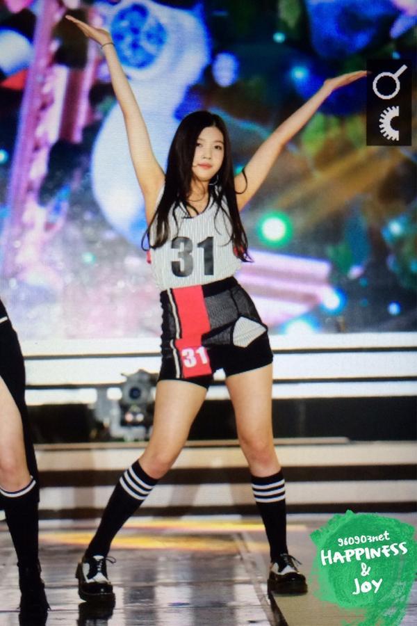 Byn8lBPCcAAfI24.jpg:large