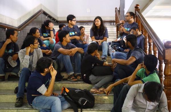 shrienk's tweet photo. The Annual #dgplug staircase Sammellan has started at #pyconindia #pyconindia2014 http://t.co/k3AaL3i3v6