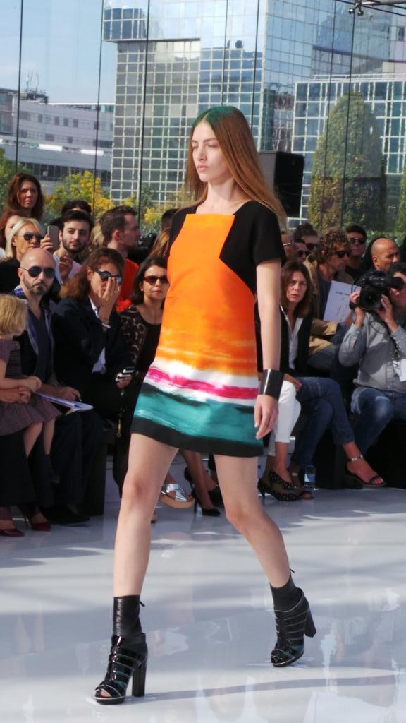 LukeLeitchUK's tweet photo. Bled sunset #maximesimoens #pfw http://t.co/lg38SNxvtK