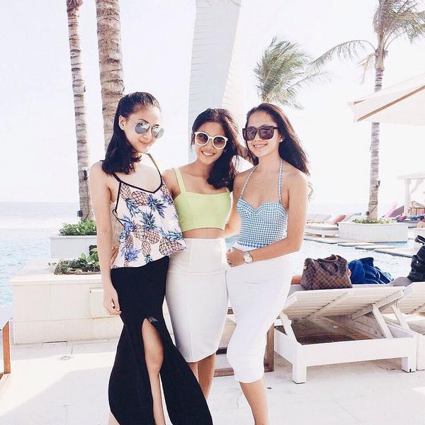 @SelfiePict,<a href="/SelfiePictures/">#Selfie</a>,@selfieIND,<a href="/DutaSelfieSexy/">selfie bikini!</a>,<a href="/DuniaSelfieku/">Dunia Selfieku</a>,@Selfie_yuk  @Bebas_Selfie <a href="/DutaSelfieSexy/">selfie bikini!</a>