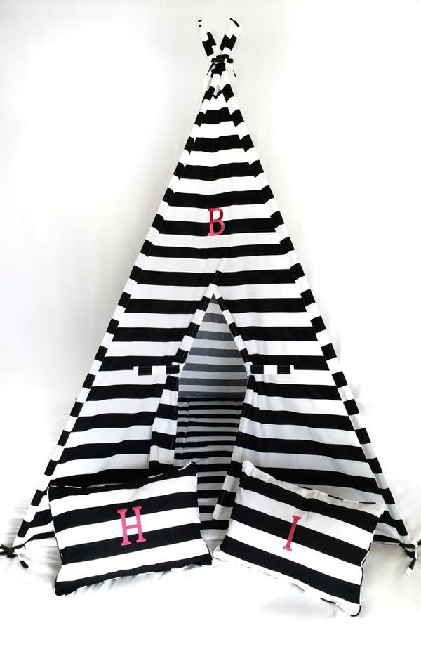 DomesticObjects's tweet image. Black &amp;amp; white play tent personalized with pink initials for our customer. #playtent #teepee #domesticobjects #forkids