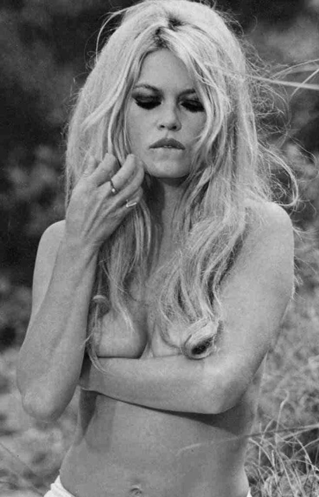 "Death was like love, a romantic escape." Happy birthday Brigitte Bardot. 
