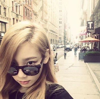Locksmith027's tweet photo. <3 [ Taengstagram ] http://t.co/AYCITw45EM