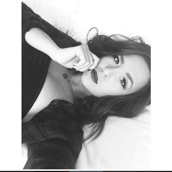 💋