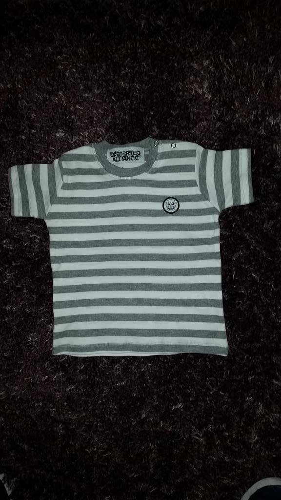 seandistorted's tweet photo. #samples  #baby  #fashion  #urban  #tshirt #cute  #new http://t.co/QY3VTLWKn2