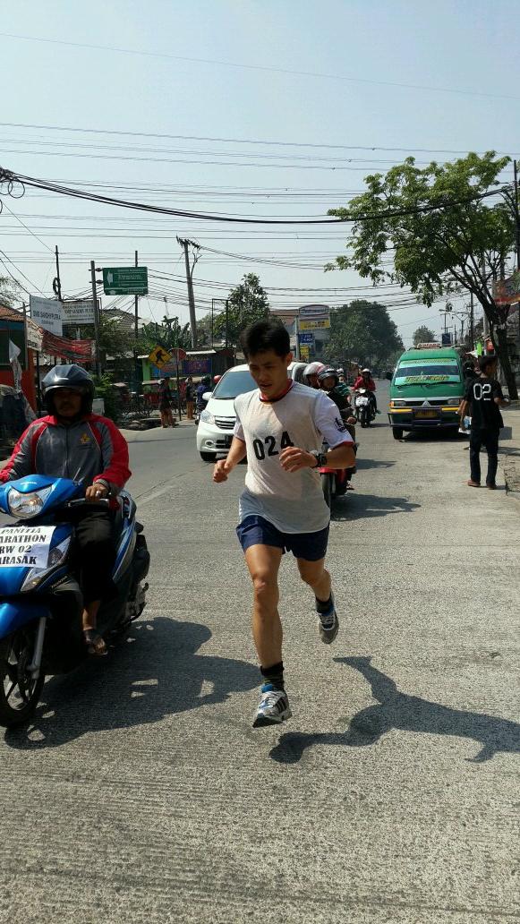 Marathon Kel karasak <a href="/ridwankamil/">Ridwan Kamil</a> <a href="/SEVENTHREEcloth/">SEVENTHREE</a> <a href="/ishapuspita/">Risha</a> @andriiiiiiie <a href="/FFarifin/">zaenal arifin</a> <a href="/vina_pratiwii/">VINNA</a> <a href="/KKarasak/">kelurahan karasak</a>