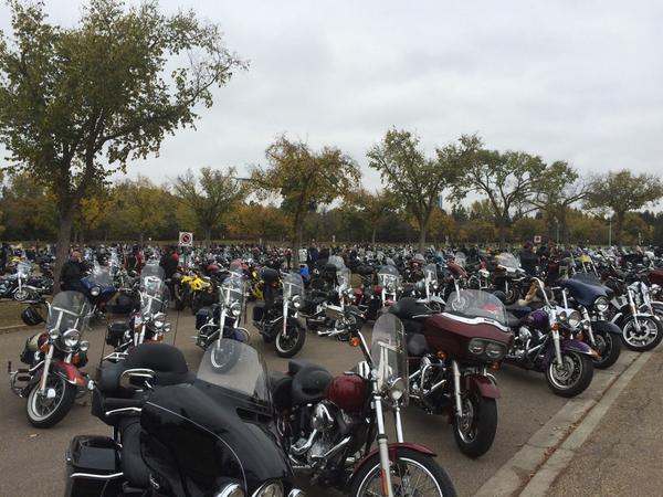 KootenayGreg's tweet photo. Great ride Hawrelak Park #yeg #santatoyrun http://t.co/4fpzo78Aux