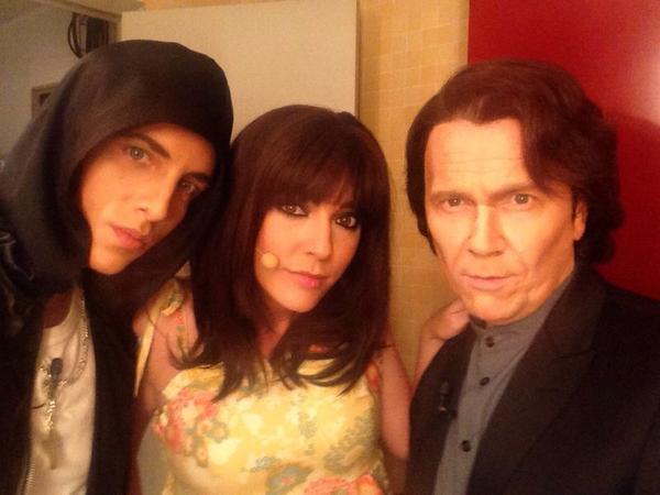 AnnaSimnClubOfi's tweet photo. #TuCaraMini3 (19) http://t.co/x99pUFM2ex