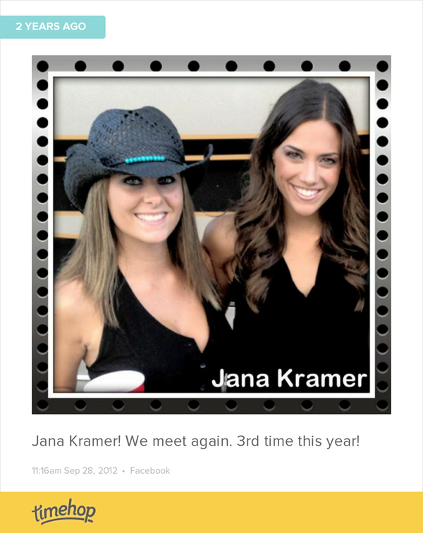 GaPeach9789's tweet photo. 3rd time meeting Jana Kramer in one year! Love her!  http://t.co/raJyQe1abn http://t.co/2K9X3Pysz6