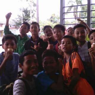 Fasyae's tweet photo. Anak Futsal MTsN 18 Jakarta http://t.co/pdhEyuif57