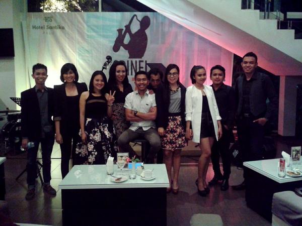 teman_jazz's tweet photo. SPINEL JAZZ NIGHT #temanjazz :* http://t.co/s96XXM72cr
