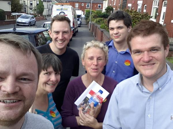 Canvassing #mcinnes2winit @LMcInnes_Labour Go Liz!