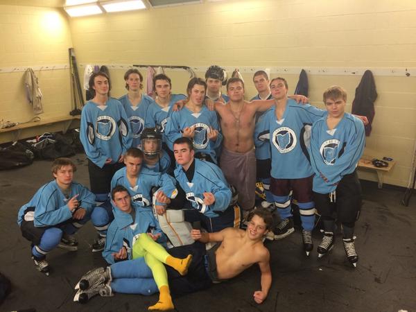 TheOP_Show's tweet photo. The boys in baby blue get their first win against Team Ohio of the season 2-0! Goals by Singleton and @Zack__Kisel16 http://t.co/lIXrENLUuk