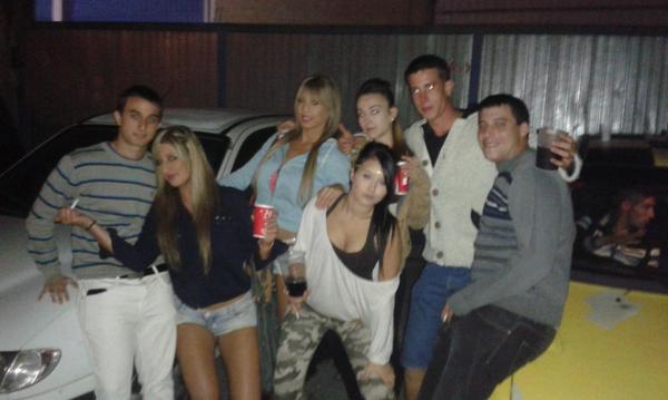 reiixel23's tweet photo. Non @paatribetisei @andreemore55 @ekaiitziito #Albert #Fari #Janiree♥ http://t.co/U8SH66GAiq