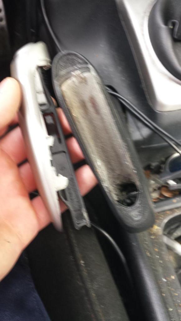 GordonGrecoo's tweet image. Oh word.....#civicproblems