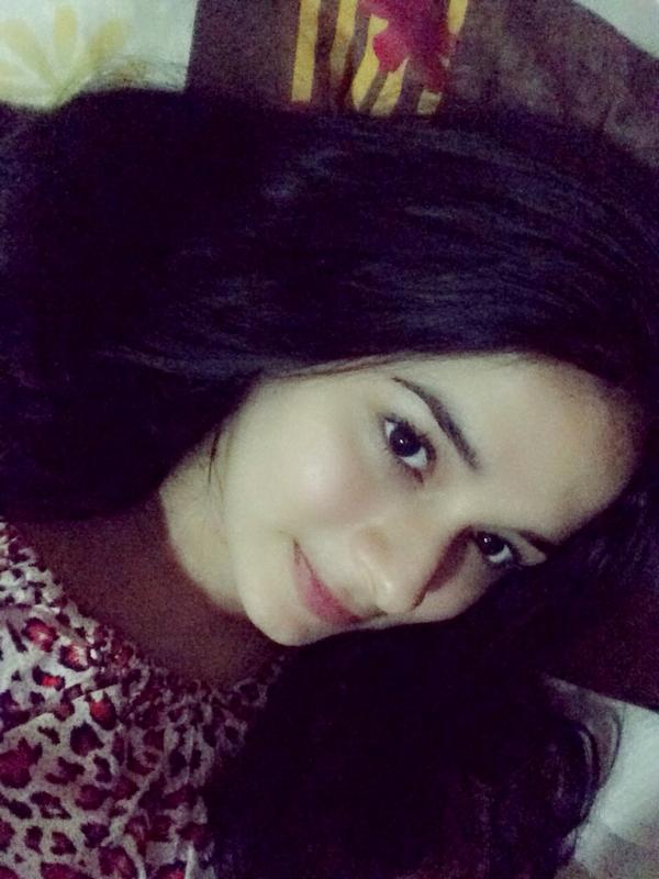 SyirinAlamoudy's tweet photo. Hallo twitter! http://t.co/ZoYO73OjD1