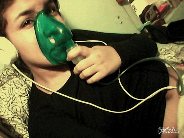Eugenia92320201's tweet photo. Asi estamos #emferma #nebulisacion http://t.co/oHoDHjJonh