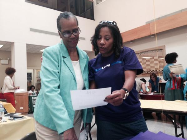 @NextLevelIL clinical manager Stephenne Todd providing teaching on the @NextLevelIL health facts quiz #trinitylearns