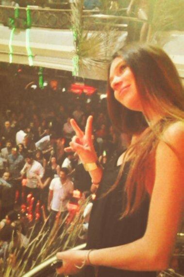 camiles__'s tweet photo. @ro_dcastro just home http://t.co/B0hJi9Vkyq