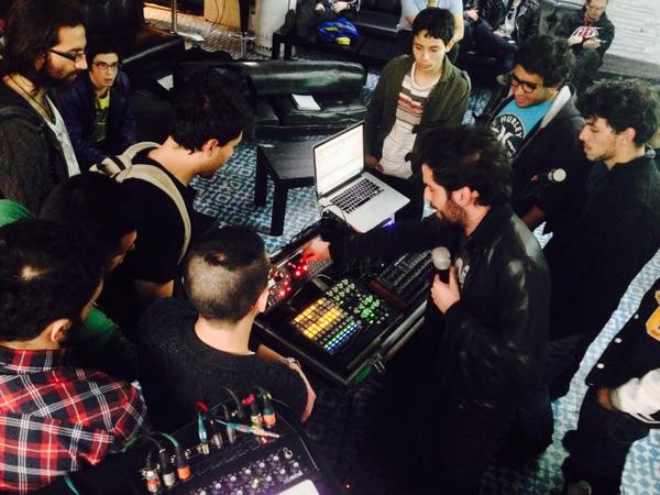 MobBogota's tweet photo. Gracias a todos los asistentes de la 3era edición del MOB! Muchas gracias a nuestros ponentes! Seguimos creciendo! http://t.co/braU7LVQc3