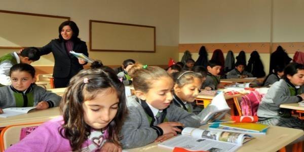 Eğitimde yapılan 10 değişiklik memurlar.net/haber/484842/