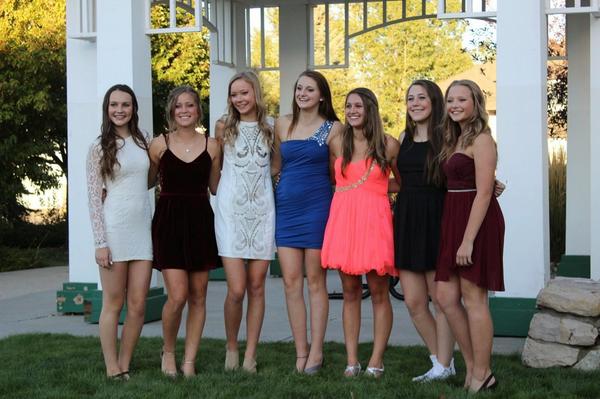 aleahhyv's tweet photo. such cute friends๐๐ #chaphoco http://t.co/HvsjsclpEE