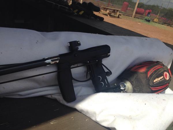 DPaintball277's tweet image. $9.99 to play plus paint and tax. 82 degrees all day.  See you here.