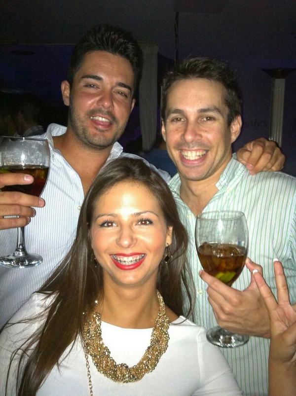 Israel_jg88's tweet photo. Una de Antique paasada por aguajaja http://t.co/9g0ZfRS2Rc