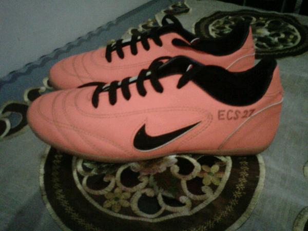 Debut Perdana Sepatu Baru Tidak Mengecewakan [NIKE ECS27}