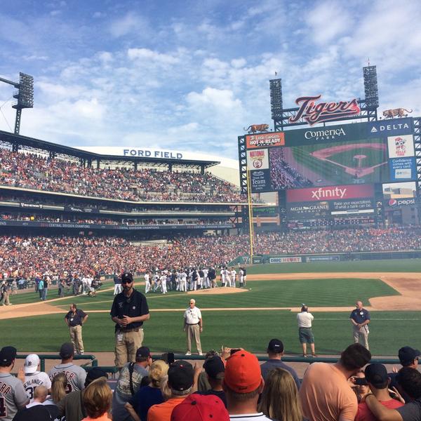 EasternMarketFC's tweet photo. Congrats to the Detroit Tigers for becoming Central Division champs today. AGAIN. 🎉🍻🐯 http://t.co/Ee4zIcPqun