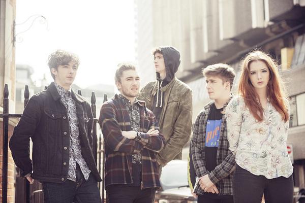 Rock Sound tweet media