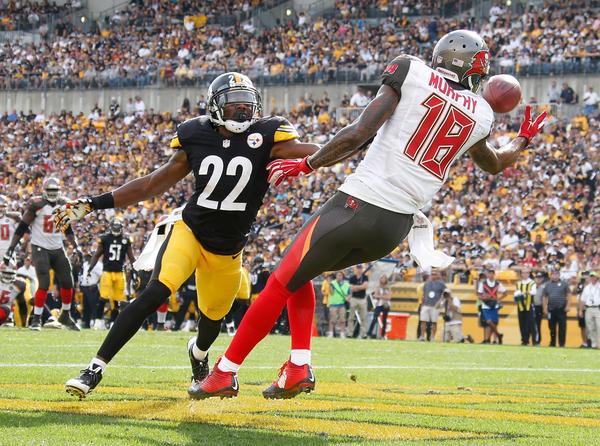 SportsCenter's tweet image. Bucs come back to shock Steelers, 27-24. Tampa Bay snaps 6-game losing streak in win.