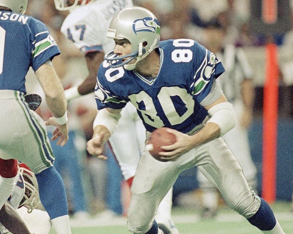 Remessage and help us wish HOFer Steve Largent a very Happy 60th Birthday! 