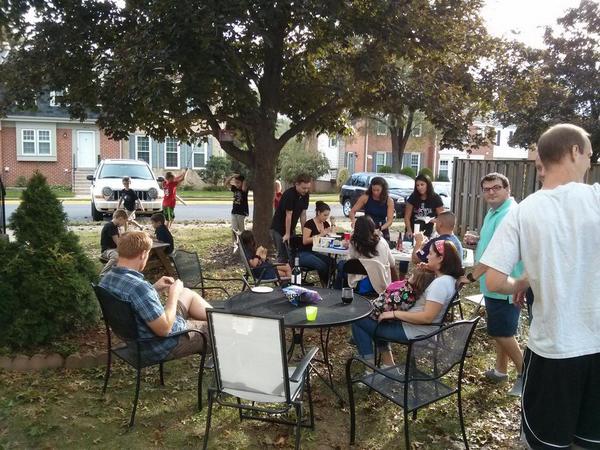 aaronwardellis's tweet photo. Impromptu neighborhood party! Good times http://t.co/6KPu2sqzwI