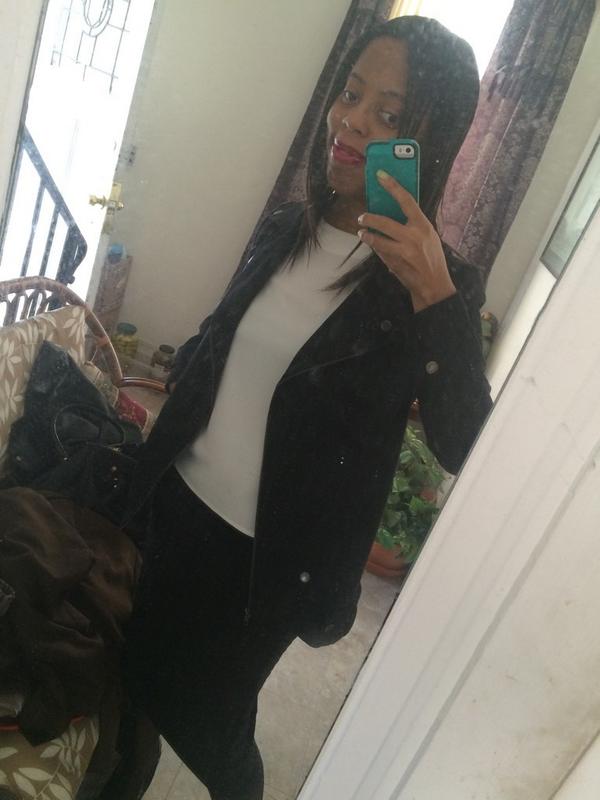 Sheis_Kathie's tweet image. On my way to church service #2 pray for my voice everyone #SOARTHROAT