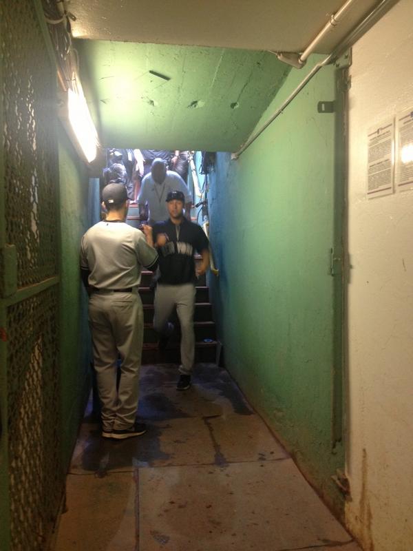 Yankees's tweet photo. The final walk down the tunnel. #FarewellCaptain http://t.co/xFMvTFvdy5