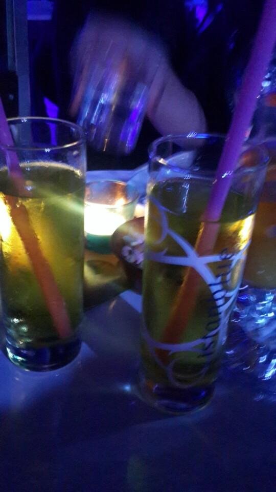 .<a href="/menogumm/">Anqel</a>  keyiff bizimle devamm ediyor. . 😊😉😄😃😍😜😚😘👭👭 (@ Clup shaapka in İstanbul) swarmapp.com/c/fDYaNuPFccw