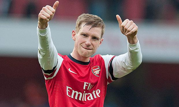 Ada defender juga yang berulang tahun.

September 29, 1984 Happy birthday Per Mertesacker! 