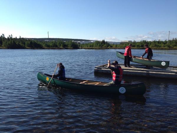 cdnnavychick's tweet photo. 2562 RCACC on the water canoeing.  Beauty day to be an army cadet in NL! @AtlCadets @cadetsca @captkane @CadetWeek http://t.co/GL3eqg7rzF