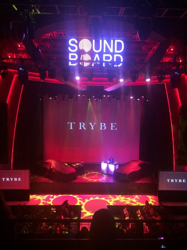 trybeUSA's tweet photo. #Trybe Spring 2015 at #FashionInDetroit thanks @Joe_Faris for a great show! http://t.co/05OepbZlNn