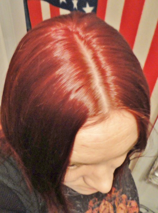 @LorealHairID I love this hair dye! Thanks! http://t.co/veO2QgSktd<a class="tags" target="_blank" title="On Twitter" href="/?out=eyJ0eXAiOiJKV1QiLCJhbGciOiJIUzUxMiJ9.eyJpYXQiOjE3MjI5MTI5NDQsImlzcyI6InR3cG9ybnN0YXJzLmNvbSIsIm5iZiI6MTcyMjkxMjk0NCwiZXhwIjoxNzU0NDQ4OTQ0LCJyZWRpcmVjdF91cmwiOiJodHRwczovL3R3aXR0ZXIuY29tL0xvcmVhbEhhaXJJRCJ9.caz3EPATm2b9-cDifQZ6kskNgwCdNFBU8oWT7_SDkGXZU9RndXwFJbX7_KJBxSn1S_9bMwJQ3kP--JVDICkZpQ">&#64;LorealHairID</a><a href="/tag/roofersarehere"class="tags"><span>&#35;roofersarehere</span></a>