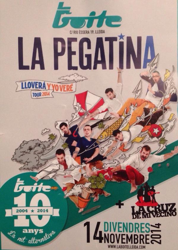 lapegatina's tweet photo. I aquí la sorpresa d'aquesta nit!! El 14 Novembre concert-festa a La Boite de Lleida!! http://t.co/cJlN8wi23z