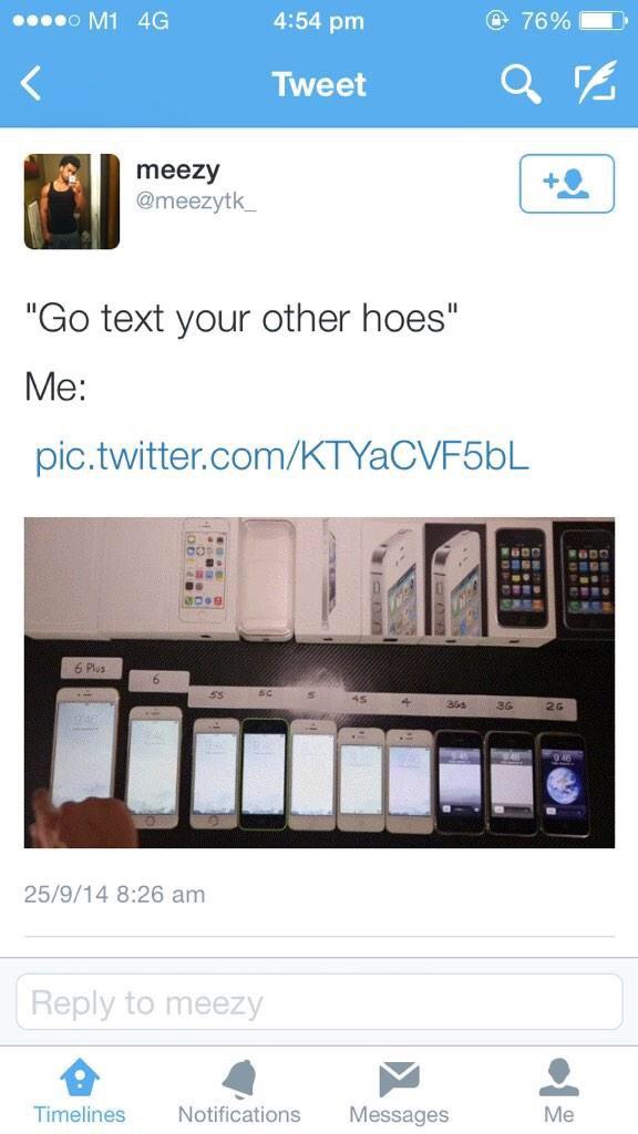 FunnyPicsDepot's tweet photo. white twitter vs black twitter http://t.co/pTUyiAIGJS