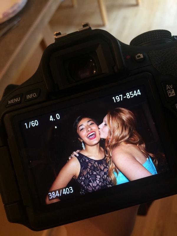 depressed_cuts's tweet photo. my best friend and I at hc 😘 http://t.co/uRpVOCBfsW