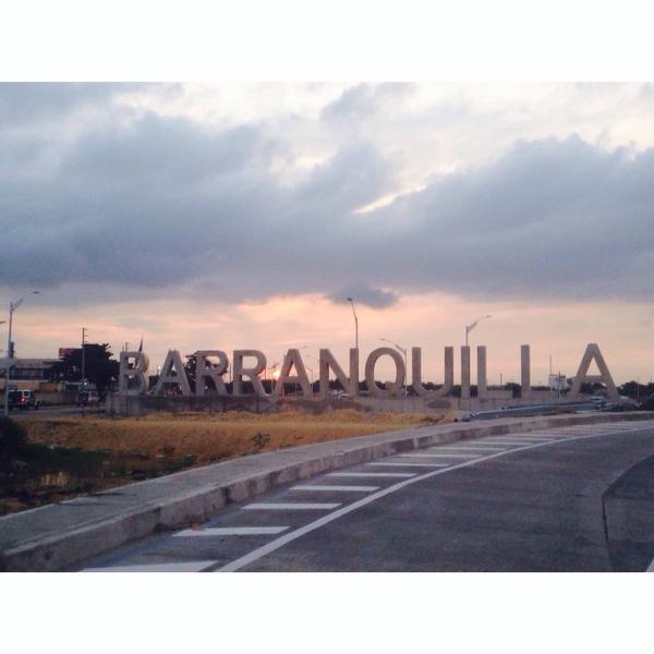 CubicusCO's tweet photo. #CUBICUS #PROXIMAMENTE #WORKSPACES #BARRANQUILLA http://t.co/Y6VmoIzmgD