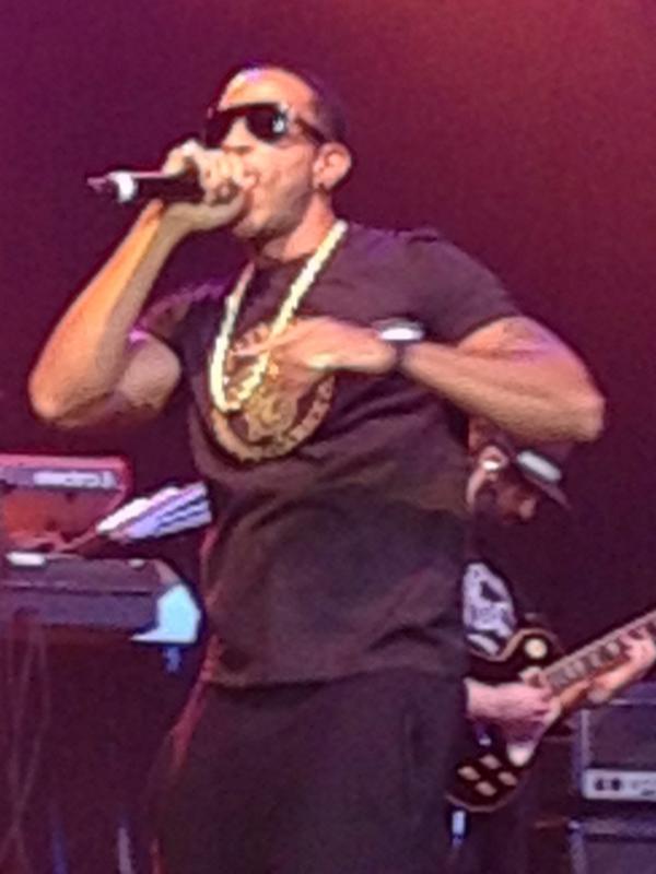 AlluringAL16's tweet photo. Ludacris was absolutely incredible!!! He still got it. #FireUpLuda http://t.co/Wr962IEDYh