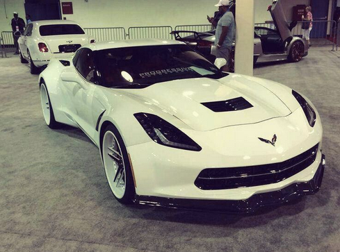 CauseWeDrive's tweet photo. I want this Corvette http://t.co/GqerLVTm2V
