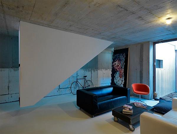 Interior_es's tweet photo. #vcasa de hormigón, cristal y acero a las afueras de Turín, por F:L Architetti: http://t.co/zrjvGNHtpz #arquitectura http://t.co/HjvwqIw9wH